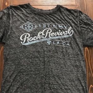 Men’s Rock Rival tshirt